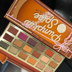 Too faced pumpkin spice palette